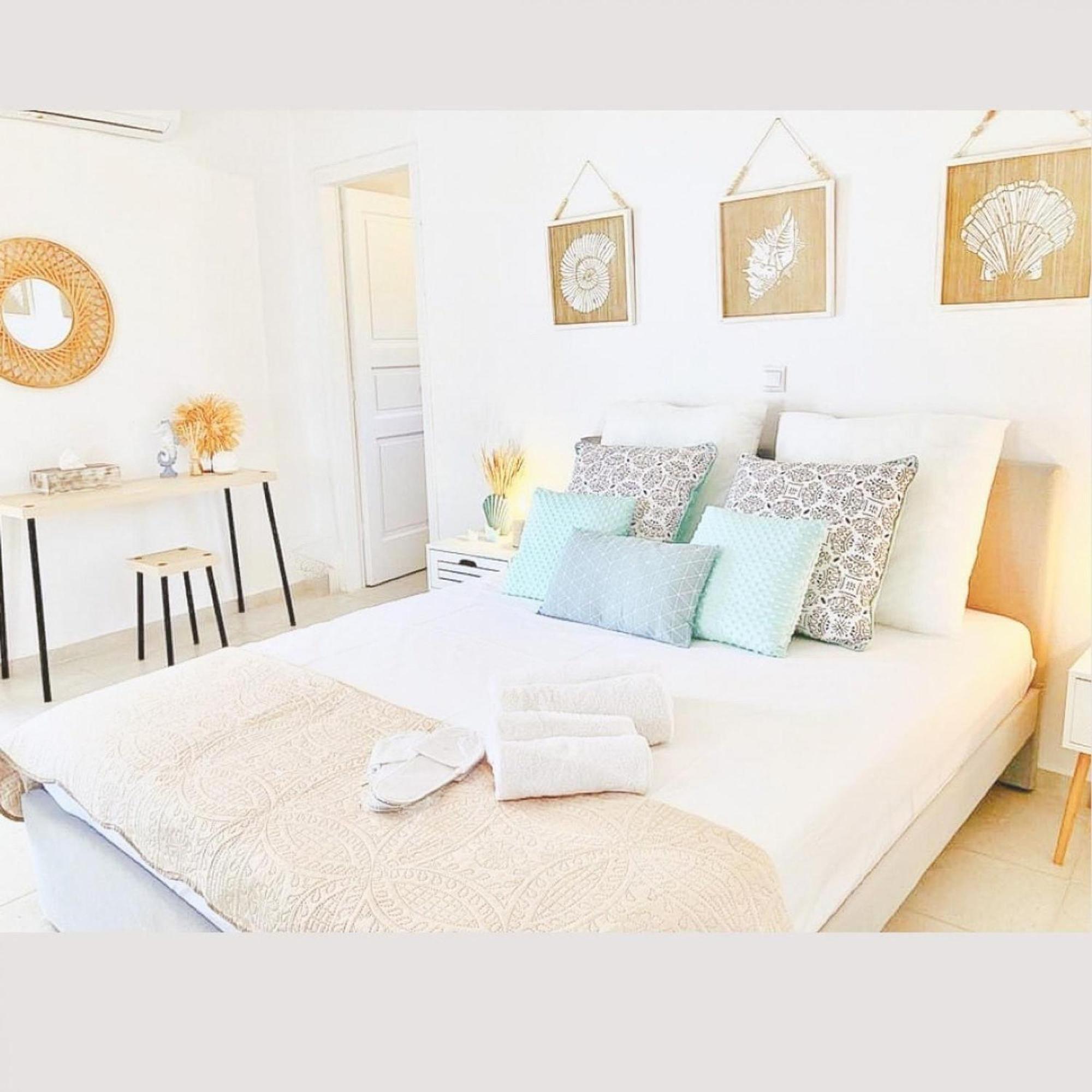 Naira Family Suites Mykonos Mykonos Town Extérieur photo